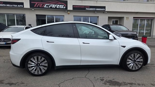 TESLA Model Y usata, con Alzacristalli elettrici