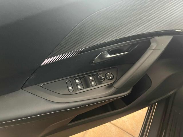 PEUGEOT 2008 usata, con Chiusura centralizzata