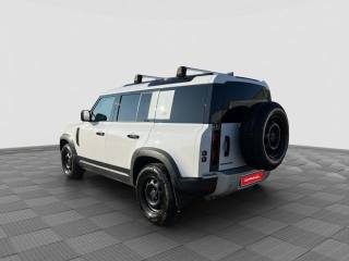 LAND ROVER Defender usata 2