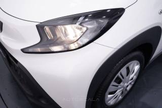 TOYOTA Aygo X usata, con Riconoscimento dei segnali stradali
