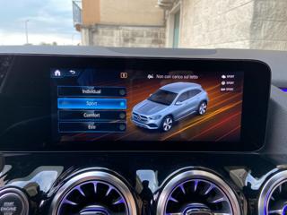MERCEDES-BENZ GLA 200 usata, con Volante in pelle