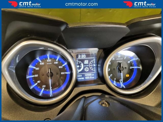 YAMAHA Other usata 4