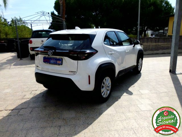 TOYOTA Yaris Cross usata, con Boardcomputer