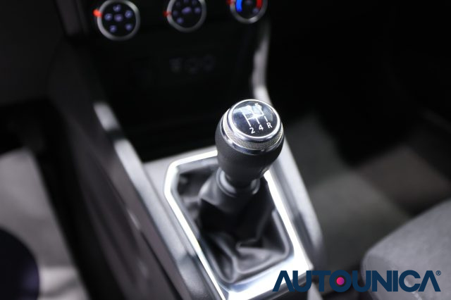 RENAULT Clio usata, con Specchietti laterali elettrici