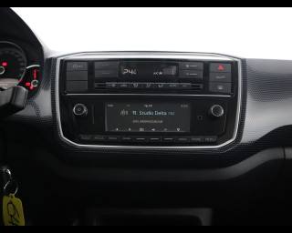 VOLKSWAGEN up! usata, con Servosterzo