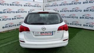 OPEL Astra usata, con Climatizzatore