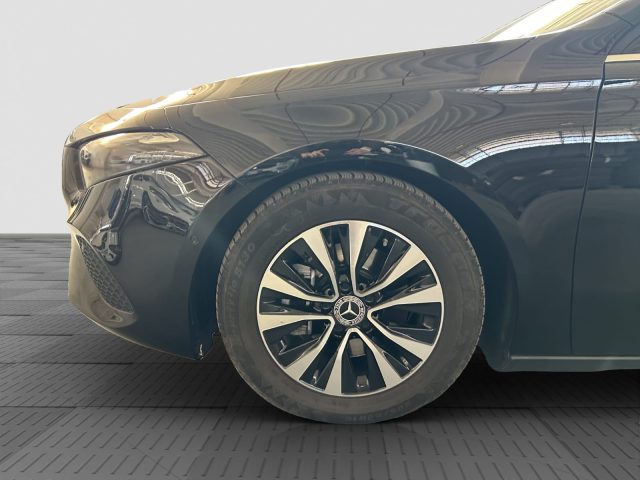 MERCEDES-BENZ A 180 usata 14