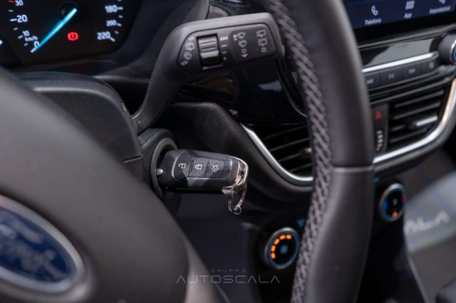 FORD Fiesta usata, con Luci diurne LED