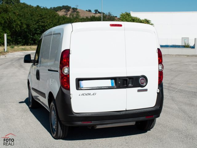 FIAT Doblo usata, con Bluetooth