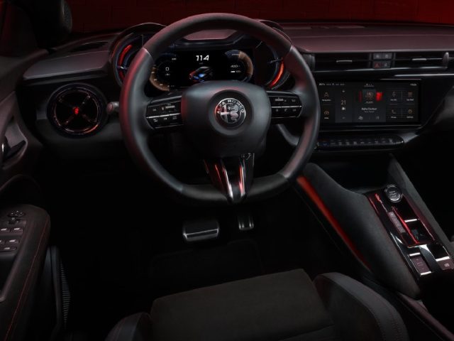 ALFA ROMEO Junior usata, con Airbag