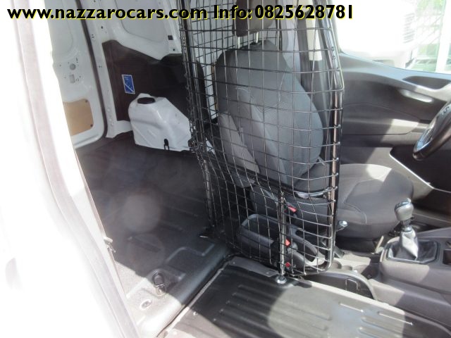 FORD Transit Courier usata, con Controllo trazione