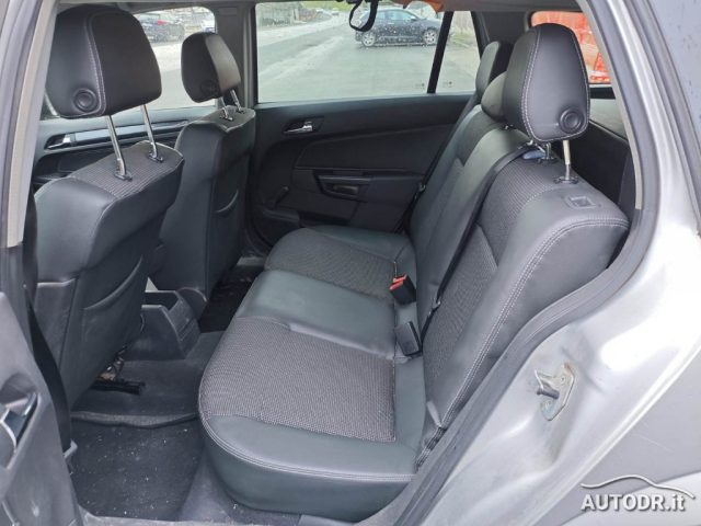 OPEL Astra usata, con ESP