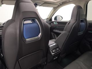 LYNK & CO 01 usata, con Touch screen