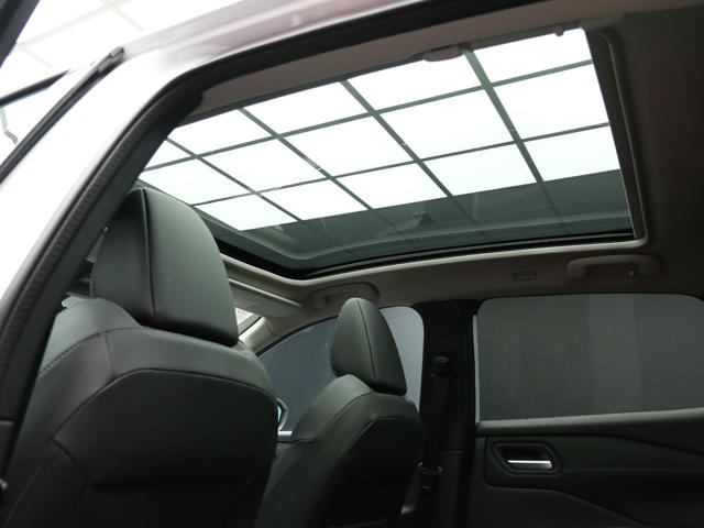 NISSAN Qashqai usata, con Controllo automatico clima