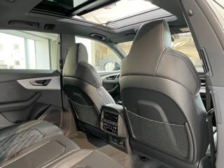 AUDI Q8 usata, con Interni in pelle