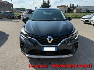 RENAULT Captur usata, con USB