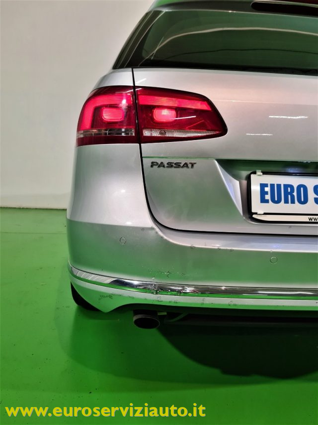 VOLKSWAGEN Passat usata 54