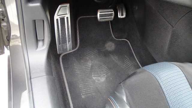 PEUGEOT 308 usata 66