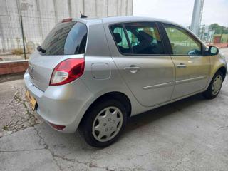 RENAULT Clio usata, con Autoradio