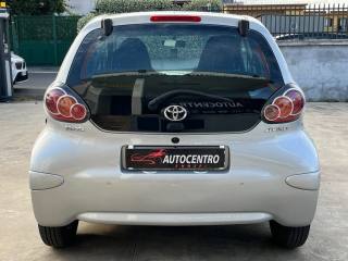 TOYOTA Aygo usata, con Alzacristalli elettrici