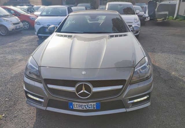 MERCEDES-BENZ SLK 200 usata, con Airbag