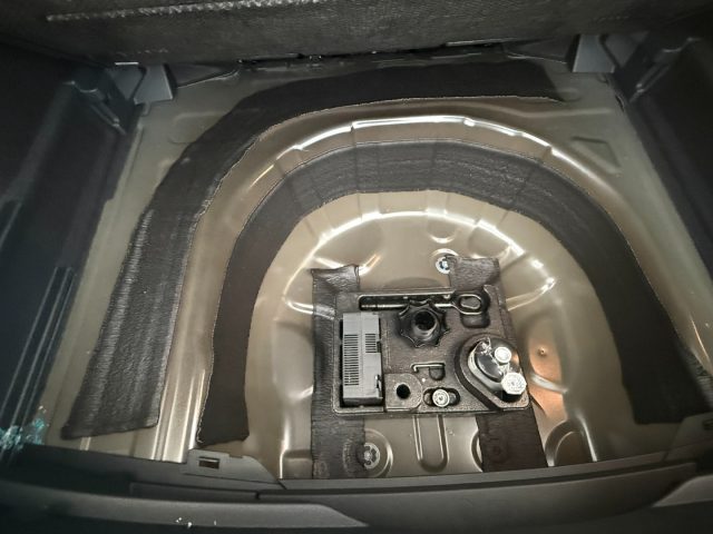 VOLKSWAGEN Taigo usata, con Vetri oscurati