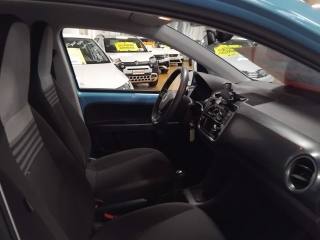 VOLKSWAGEN up! usata, con Climatizzatore