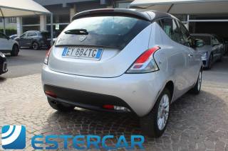 LANCIA Ypsilon usata, con Airbag