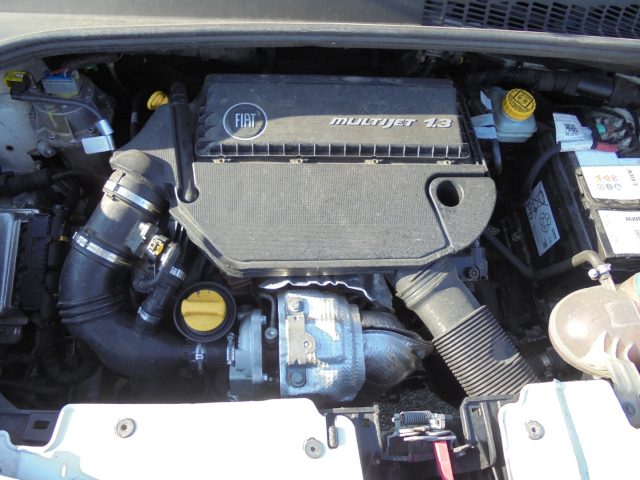 FIAT 500L usata 33