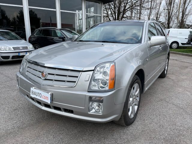 CADILLAC SRX usata, con Autoradio