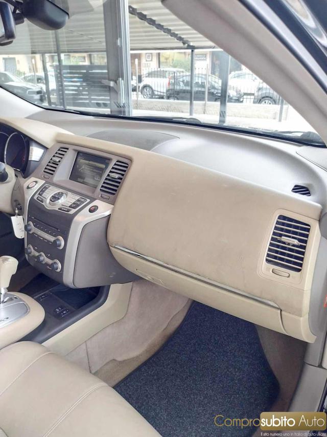 NISSAN Murano usata, con Sedile posteriore sdoppiato