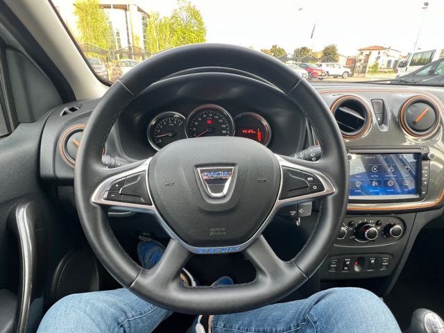 DACIA Sandero usata, con Touch screen