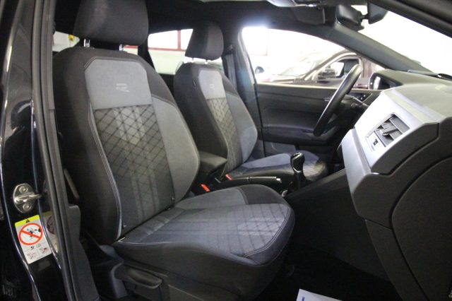 VOLKSWAGEN Taigo usata, con Volante in pelle