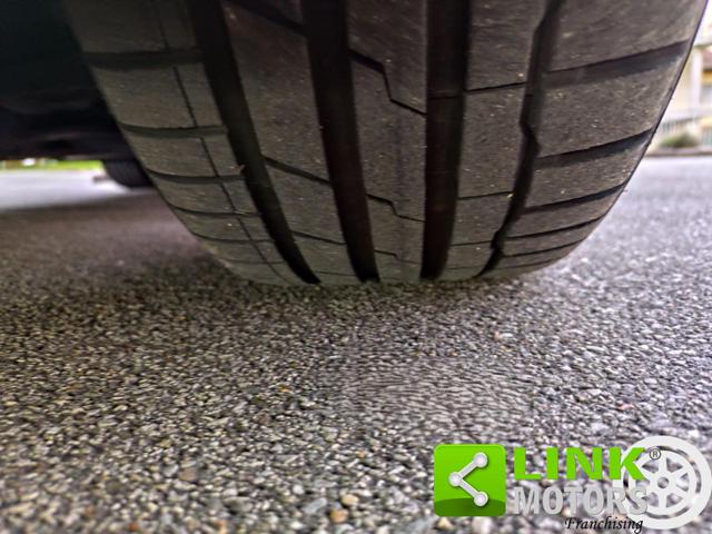 VOLKSWAGEN Golf GTI usata, con Climatizzatore