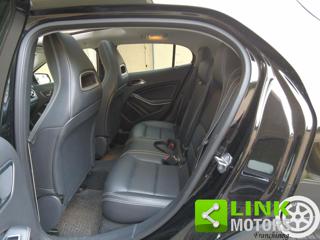 MERCEDES-BENZ GLA 200 usata, con Tettuccio apribile