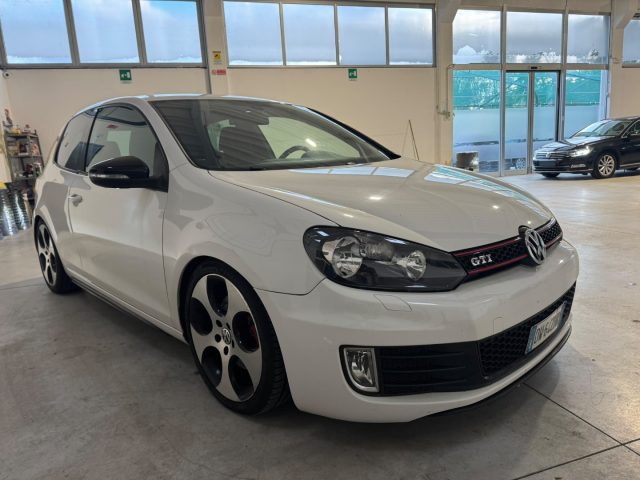 VOLKSWAGEN Golf usata, con Airbag