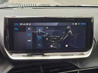 PEUGEOT 208 usata, con Fari LED