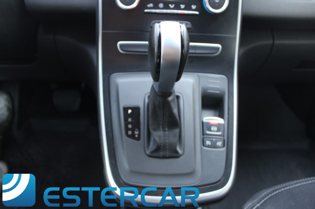 RENAULT Scenic usata, con Chiusura centralizzata