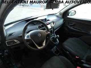 LANCIA Ypsilon usata, con Servosterzo
