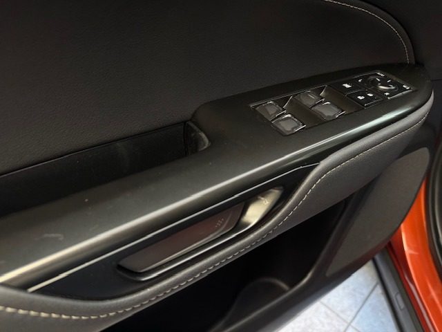LEXUS NX 300h usata, con Fari Xenon