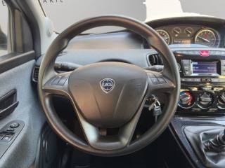 LANCIA Ypsilon usata, con Servosterzo