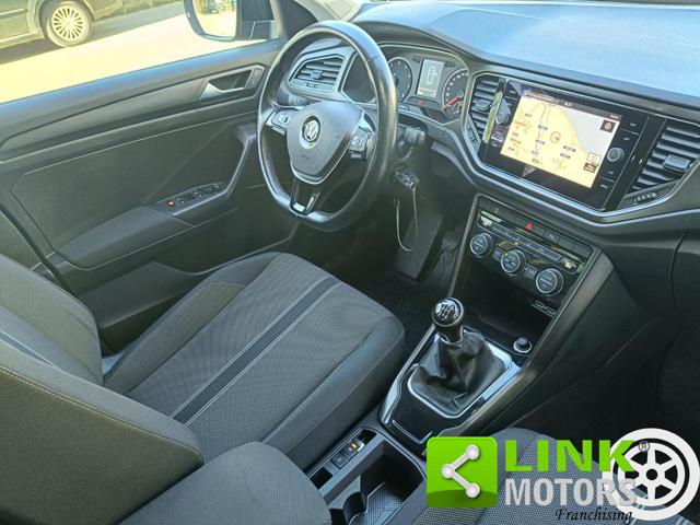 VOLKSWAGEN T-Roc usata, con Autoradio