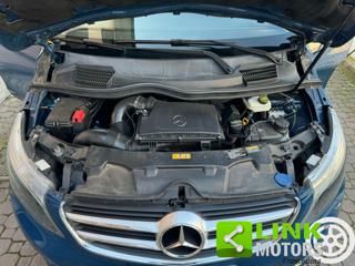 MERCEDES-BENZ V 200 usata, con Chiusura centralizzata