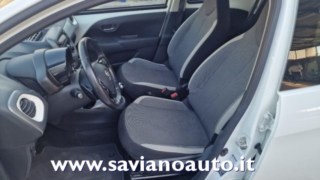 TOYOTA Aygo usata, con Autoradio