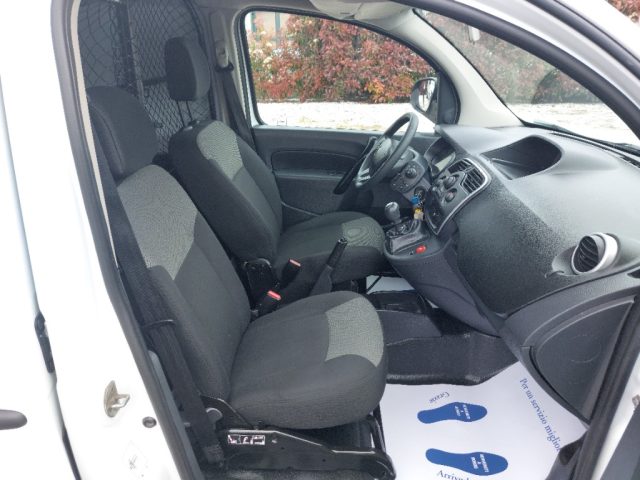 RENAULT Kangoo usata, con Volante multifunzione