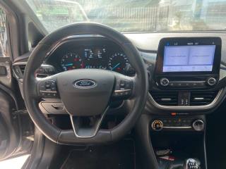 FORD Fiesta usata, con Sound system