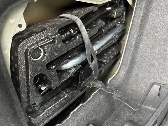 VOLKSWAGEN Golf Variant usata, con Touch screen