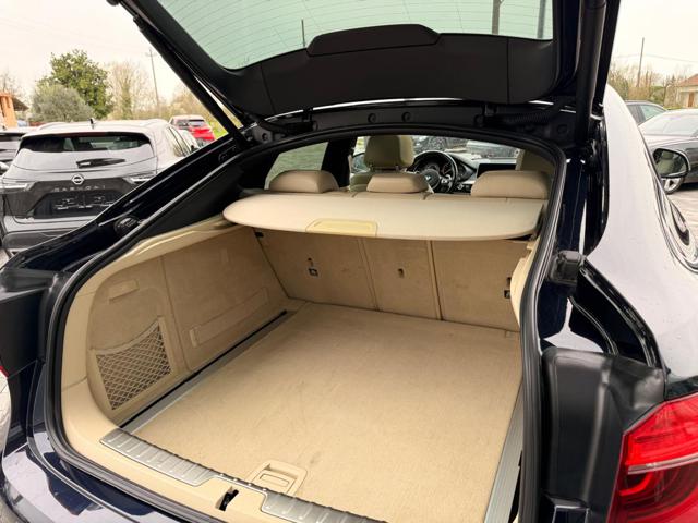 BMW X6 usata, con Fari Xenon