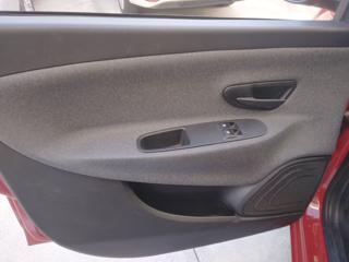 LANCIA Ypsilon usata, con Autoradio
