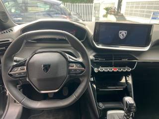 PEUGEOT 2008 usata, con Cruise Control